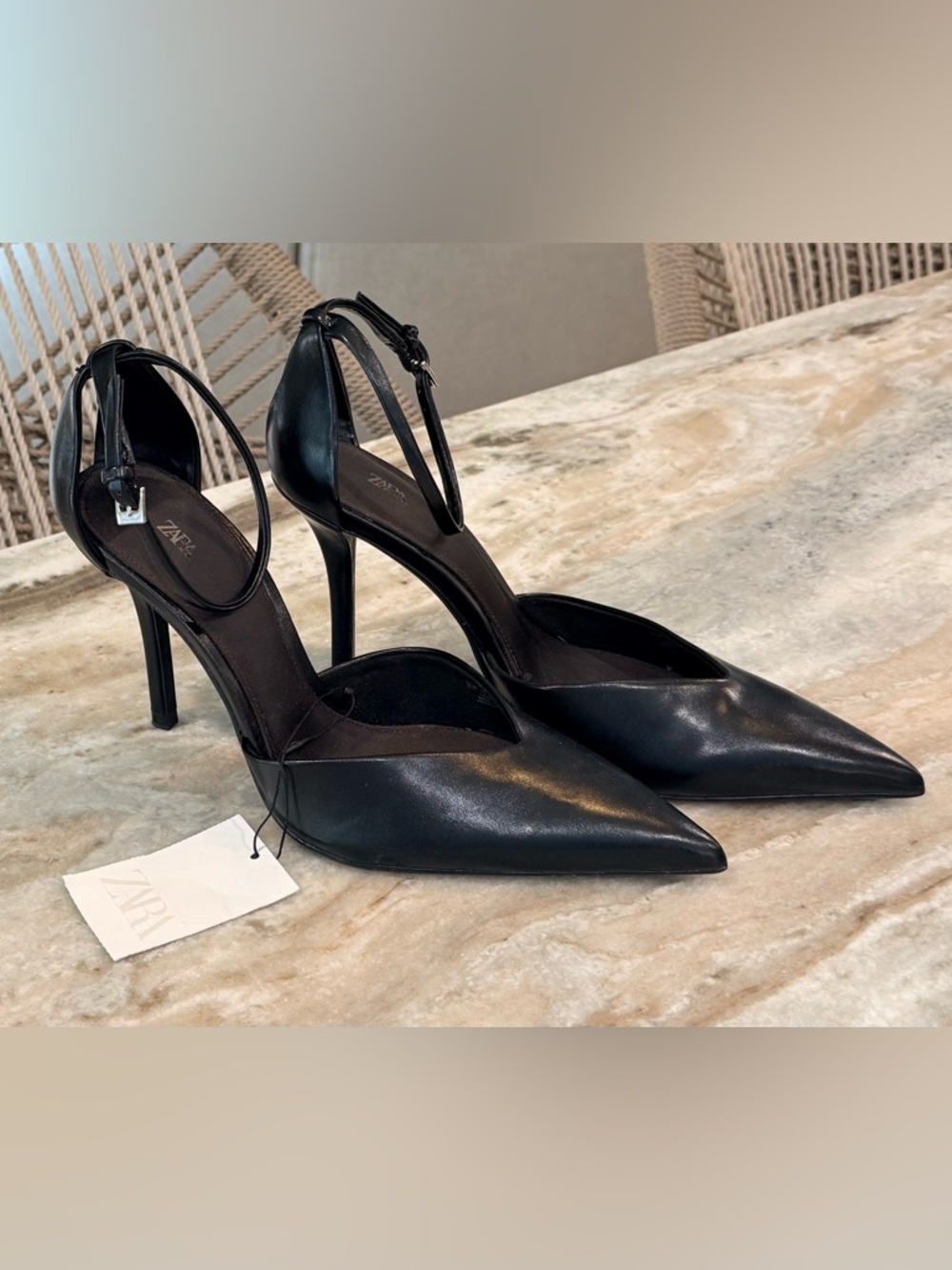 NWT Women’s ZARA black pointed toe heels- Size 39 - Picture 3 of 9